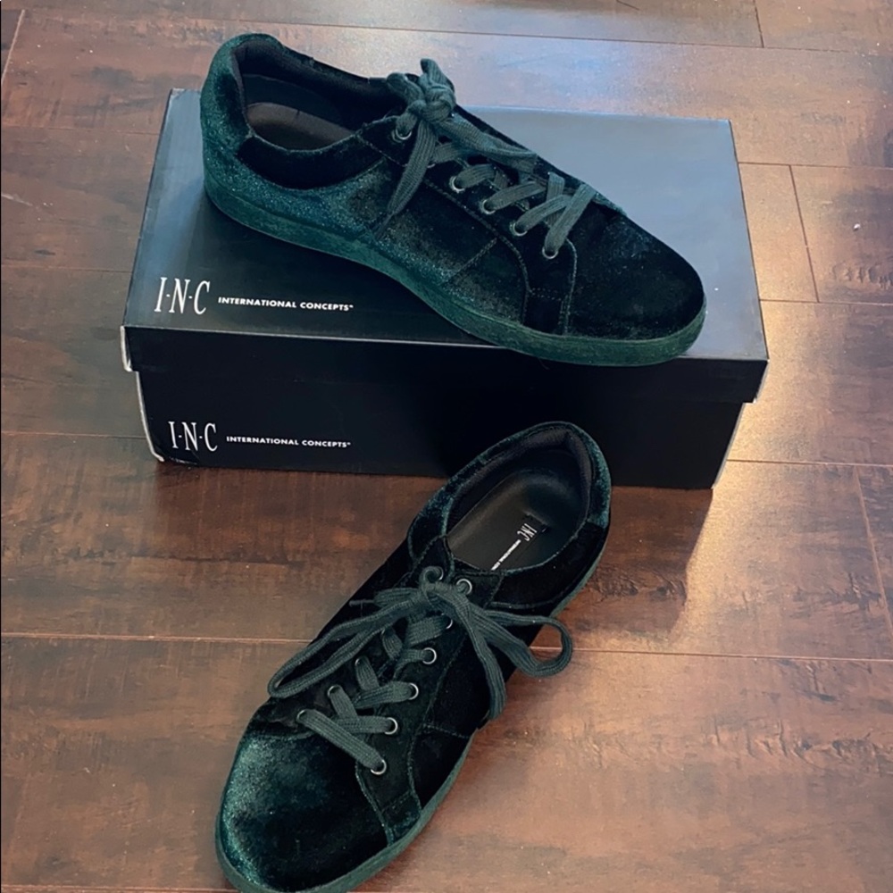 INC velvet green men’s shoes